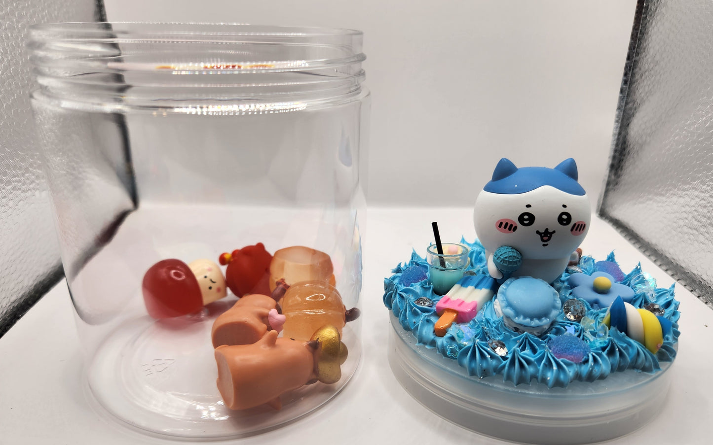 Chiikawa Singing Figure Decoden Jar