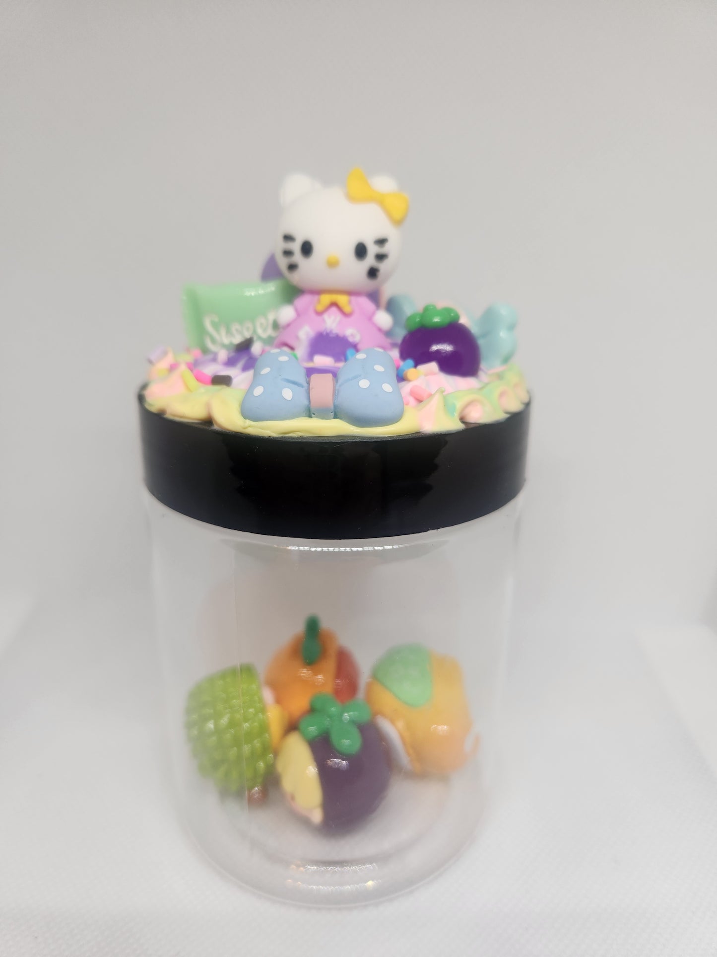 Multi Color Hello Kitty Decoden Plastic Bean Jar