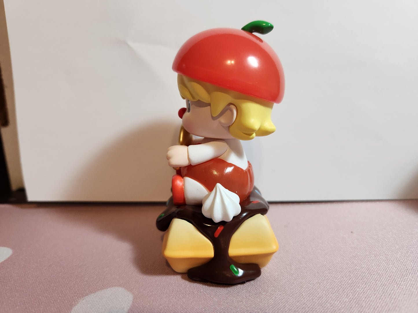 POPMART Sweet Bean Frozen Time Dessert Series Figure