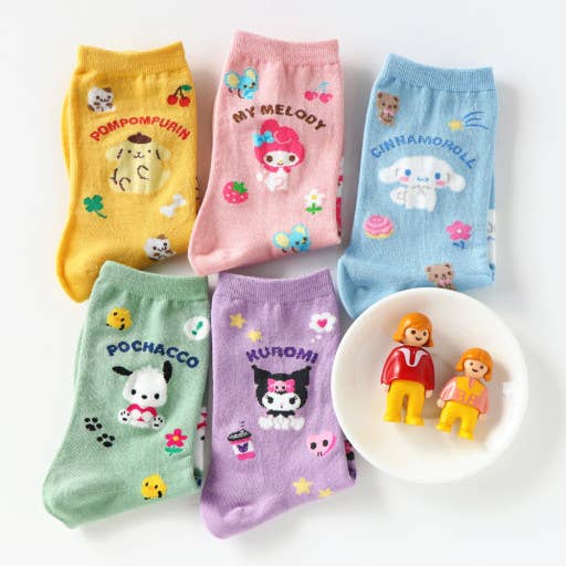 NEW Sanrio Friend Comfy Crew  Socks