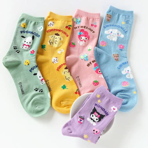 NEW Sanrio Friend Comfy Crew  Socks